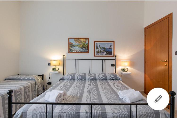 La Terrazza Hotel Peschiera del Garda Bagian luar foto
